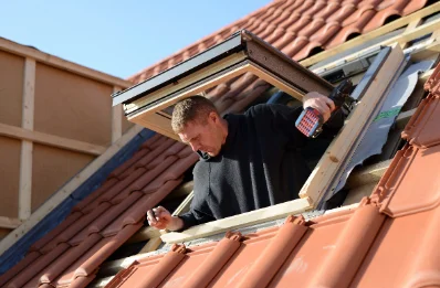 Pose de fenêtres de toit Velux à Saint-Silvain-Bellegarde